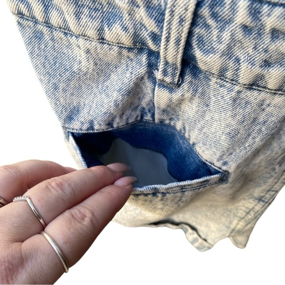 BLANK NYC Denim Shorts Jumpsuit I Size: M - Picture 12 of 16